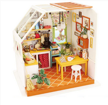 Load image into Gallery viewer, Robotime DIY Mini House Jason's Kitchen