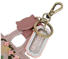 Load image into Gallery viewer, Vendula Perfumery Blush Edition Key Charm