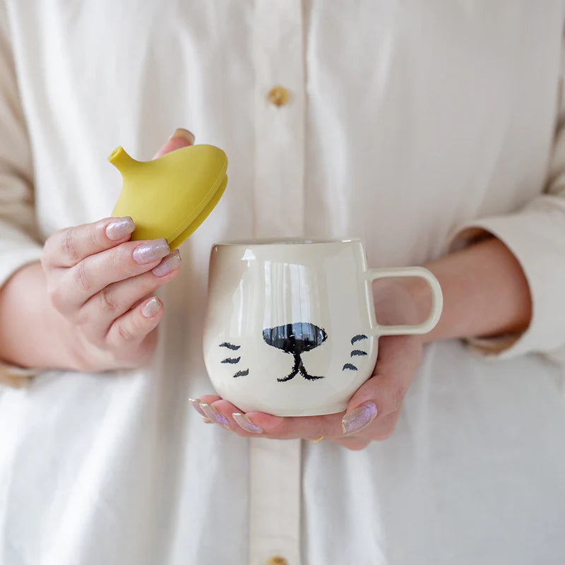 Bisque ALL MEMBERS Mug with Lid - Mustard