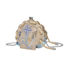 Load image into Gallery viewer, Vendula English Coast Scrapbook Shell Clipper Purse
