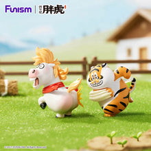 Load image into Gallery viewer, Funism Alexander The Fat Tiger - The Real Crazy Horse