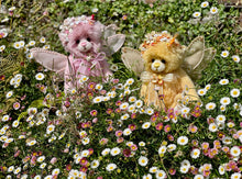 Load image into Gallery viewer, Charlie Bears Elsie 27cm