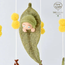 Load image into Gallery viewer, Tara Treasures x May Gibbs Gumnut Baby Cot Mobile
