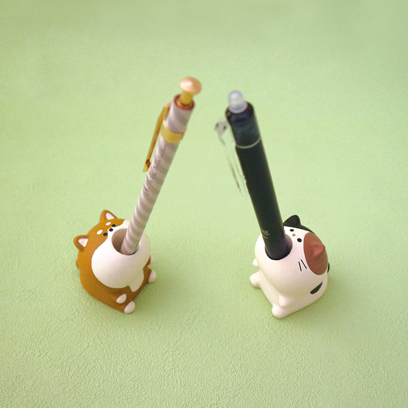 Decole Harapeko Animal Pen Stand - Calico Cat