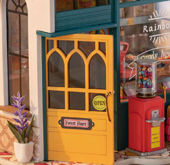 Robotime Rolife Rainbow Candy House