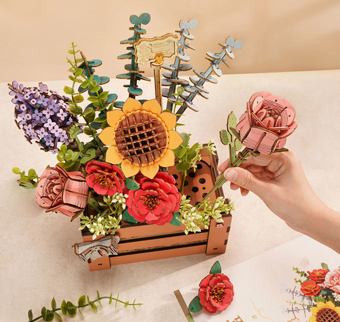 Robotime Rowood DIY 3D Puzzle Wooden Bloom Box TW02H