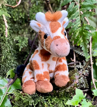 Load image into Gallery viewer, Cuddle Cubs by Charlie Bears Giraffe