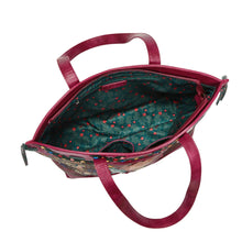 Load image into Gallery viewer, Vendula Christmas Library Stella Tote