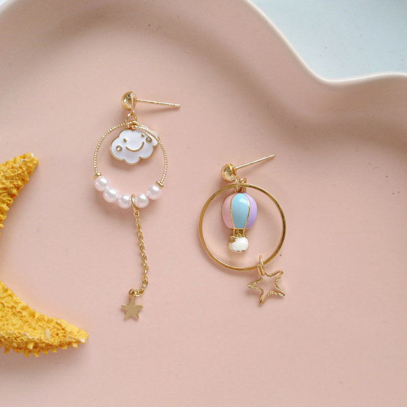 Luninana Earrings - Hot Air Balloon Pearl Earrings YBY009