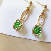 Load image into Gallery viewer, Luninana Earrings - Golden Green Crystal Earrings YX018