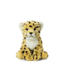Load image into Gallery viewer, WWF Cheetah floppy - 23 cm