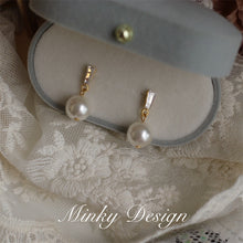 Load image into Gallery viewer, Luninana Earrings - Diamond-set pearl earrings YX005