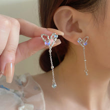 Load image into Gallery viewer, Luninana Earrings - Silver Heart With Stone YBY074