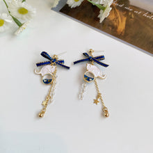 Load image into Gallery viewer, Luninana Earrings - Night Sky Cat Earrings YBY053