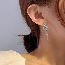 Load image into Gallery viewer, Luninana Earrings - Metal Stars with Gem Earrings YBY083