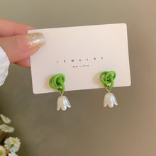 Load image into Gallery viewer, Luninana Earrings - White Bluebell With Green Knot Earrings YBY078

