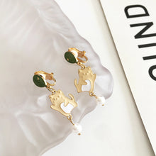 Load image into Gallery viewer, Luninana Clip-on Earrings -  Jade Dancing Kitten YBY068