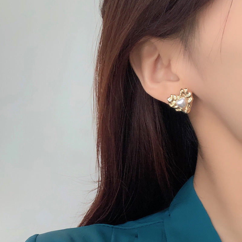 Luninana Earrings - Heartwarming Pearl Earrings YBY049