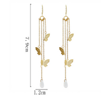 Load image into Gallery viewer, Luninana Clip-on Earrings - Golden Butterflies YBY005