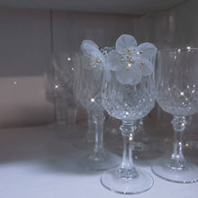 Load image into Gallery viewer, Luninana Clip-on Earrings - Moonlight Peony LL002