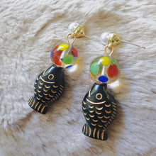 Load image into Gallery viewer, Luninana Earrings - Momo Fish Earrings XJ008