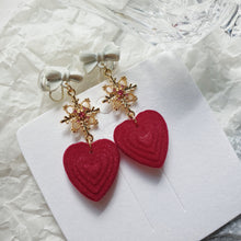 Load image into Gallery viewer, Luninana Clip-on Earrings -  Majestic Red Heart Earrings LL011