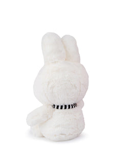 MIFFY & FRIENDS Miffy sitting with scarf (33cm)