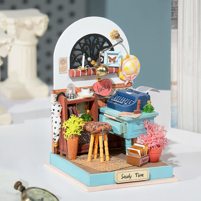 Robotime DIY Mini House Record Mood - Study