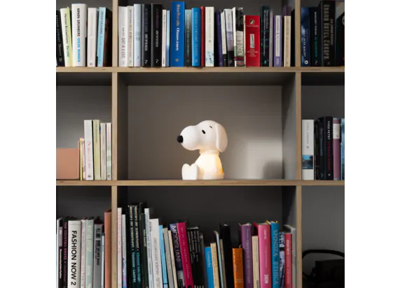 Peanuts First Light Snoopy 22cm