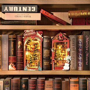 Robotime Rolife DIY Book Nook Christmas Indoor Scene TGC07
