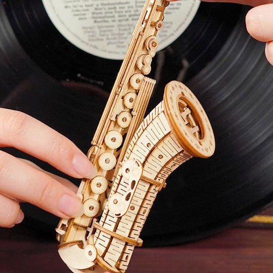 Robotime Classical 3D Saxophone