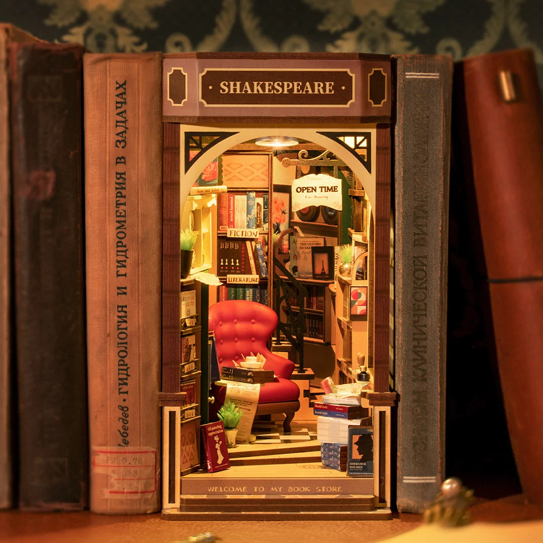Robotime Rolife DIY Book Nook Bookstore TGB07