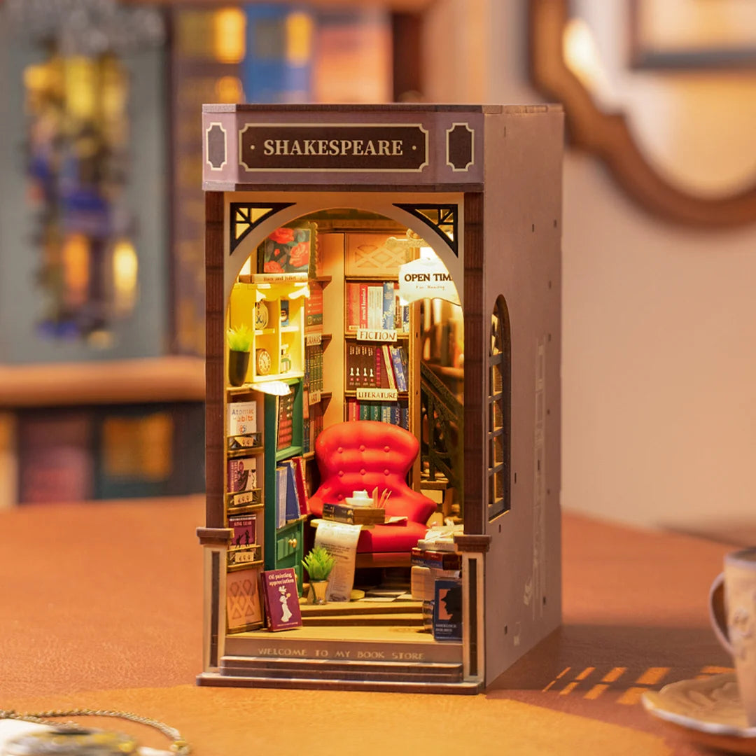 Robotime Rolife DIY Book Nook Bookstore TGB07