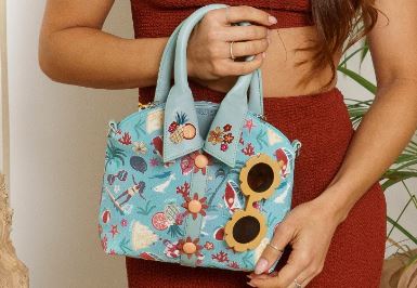 Vendula Sands Tropical Shirt Grab Bag