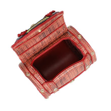 Load image into Gallery viewer, Vendula Cheers Street Barrel Coin Purse
