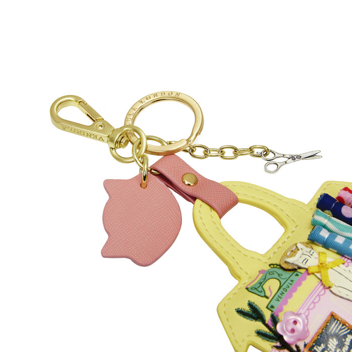 Vendula Sewing Shop - Rasberry Edition Key Charm