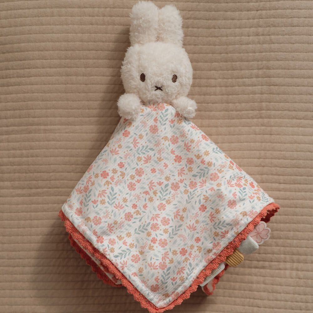 Miffy Lucky Blossom Cuddle Cloth