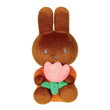 Load image into Gallery viewer, Miffy &amp; Friends Melanie Plush With Tulip 20cm
