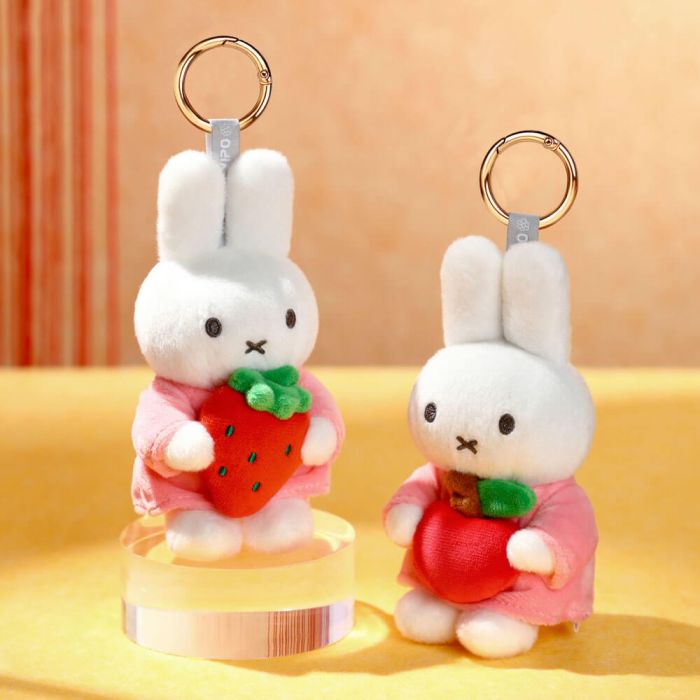 Miffy & Friends Miffy with Apple Keyring 13cm