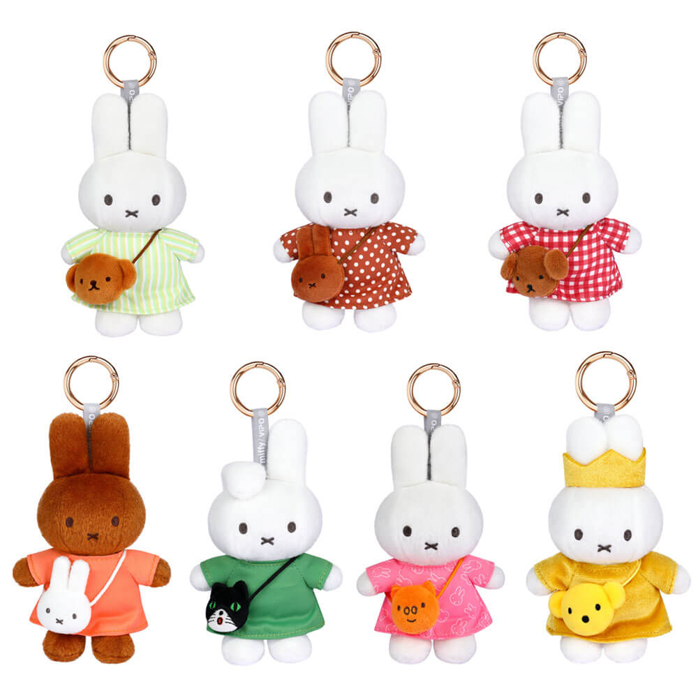 Miffy & Friends Blind Box: Miffy Mini Bag Plush Keyring 15cm