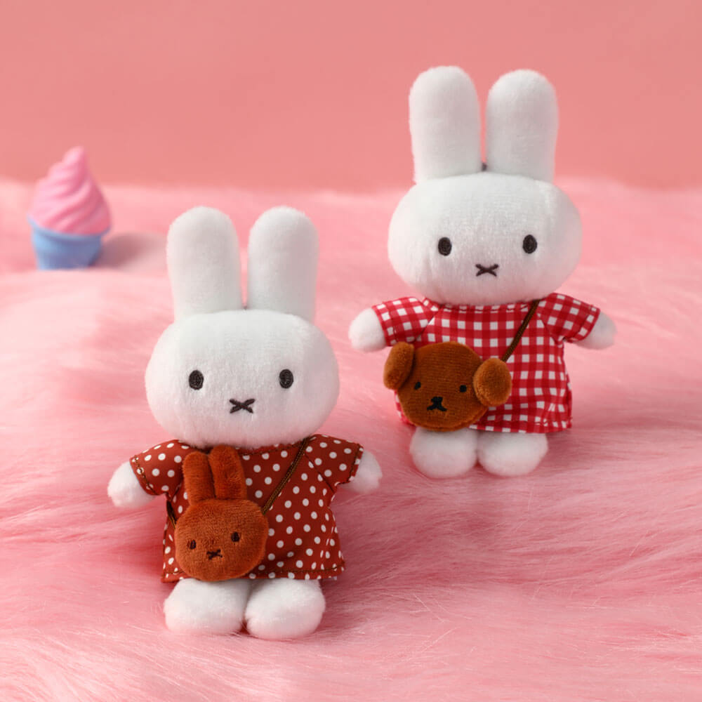 Miffy & Friends Blind Box: Miffy Mini Bag Plush Keyring 15cm