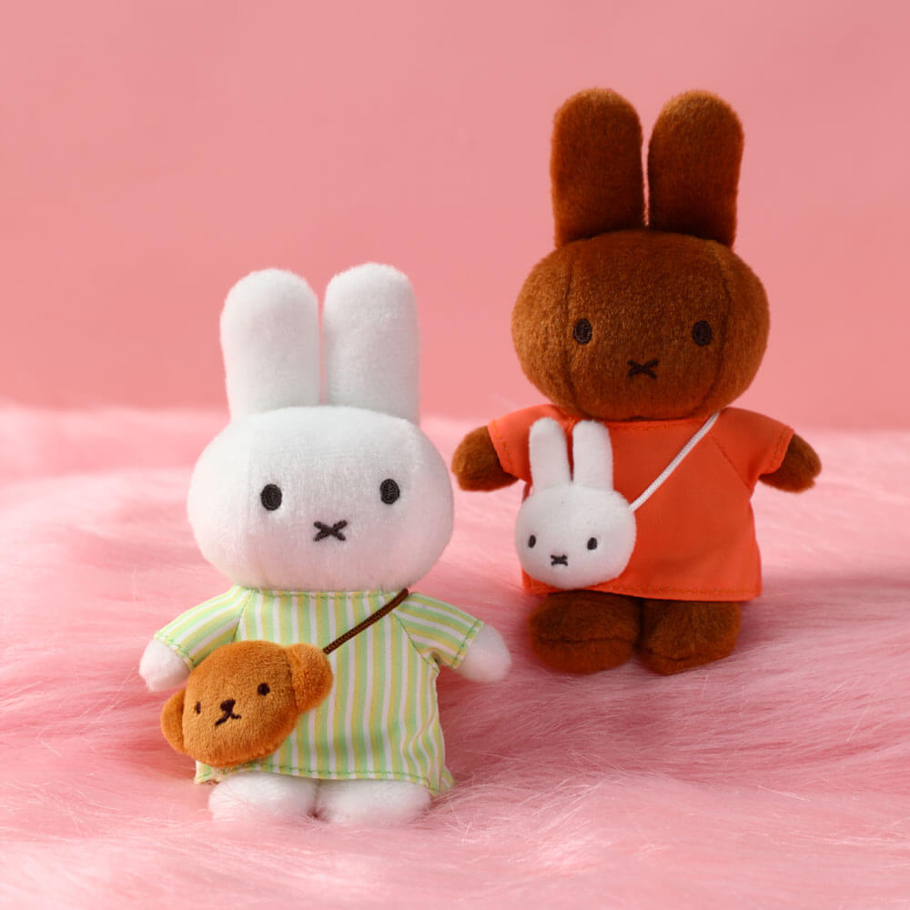 Miffy & Friends Blind Box: Miffy Mini Bag Plush Keyring 15cm