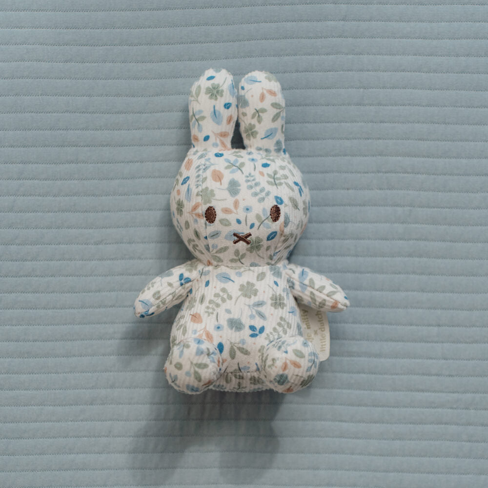 Miffy & Friends Miffy Lucky Leaves All Over Print Mini 15cm