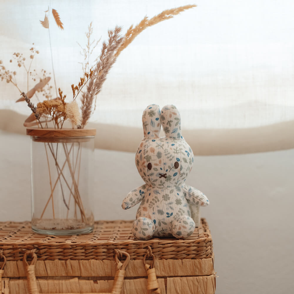 Miffy & Friends Miffy Lucky Leaves All Over Print Mini 15cm