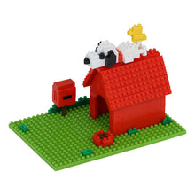 Load image into Gallery viewer, Peanuts-Snoopy house
