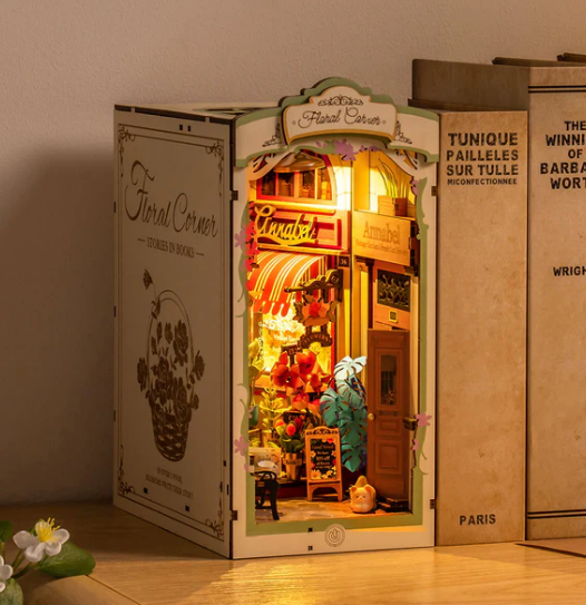 Robotime Rolife DIY Book Nook Floral Corner TGB09