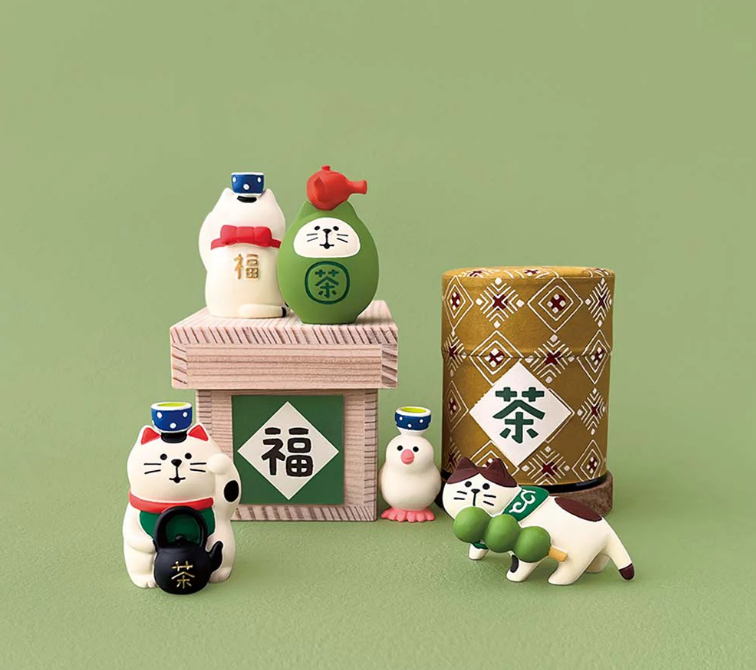 Decole Concombre Figurine - Japanese Green Tea Shop - Matcha Latte Cat