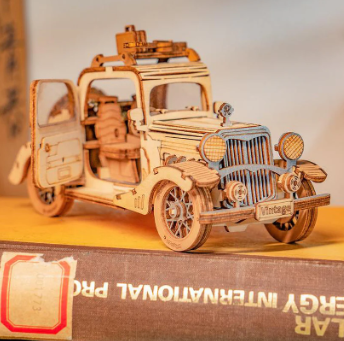 Robotime Retro Vintage Car DIY 3D Wooden Puzzle