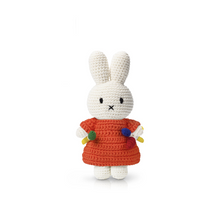 Load image into Gallery viewer, Miffy Handmade and her Artist Outfit 25cm
