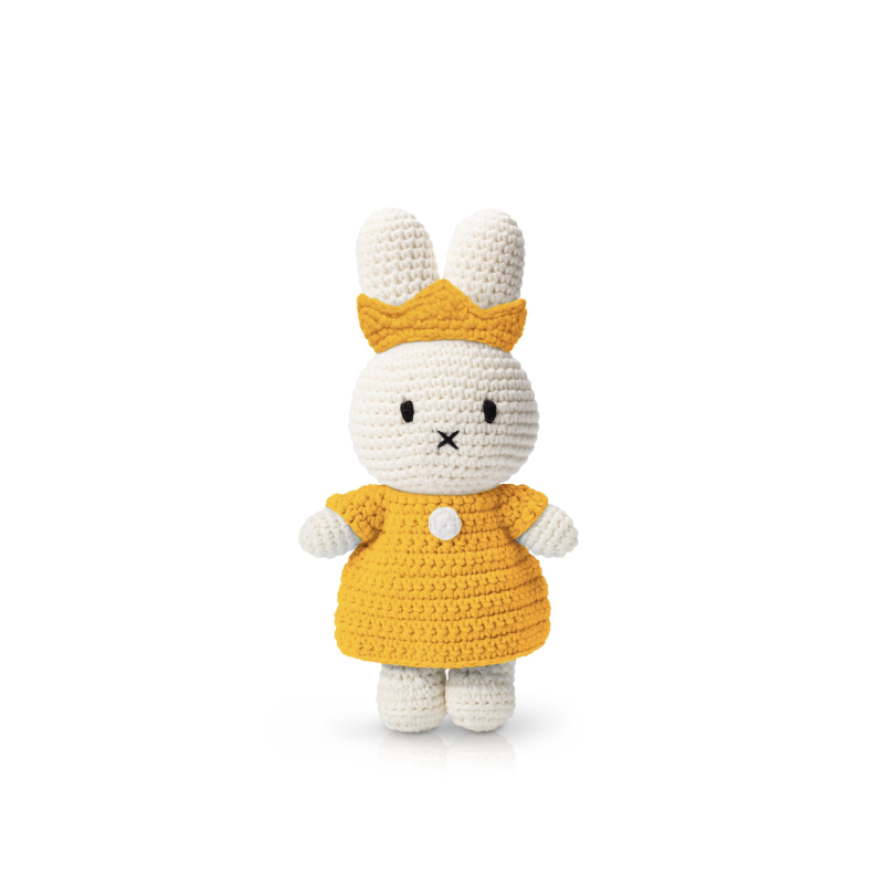 Miffy Handmade and her Yellow Queenset 25cm